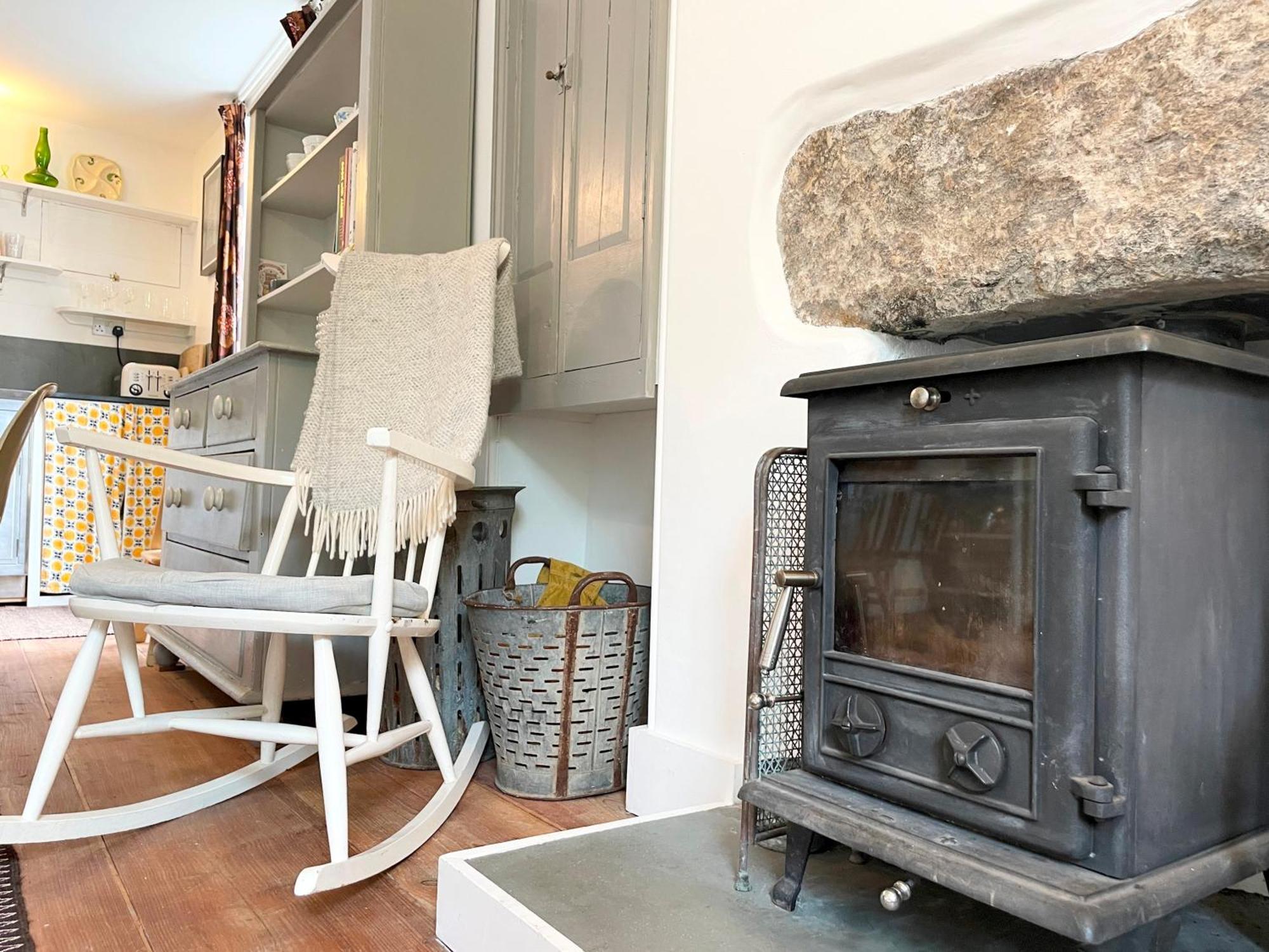 Janies Cottage~ Mousehole~Eclectic Interiors & Vintage Charm Exterior photo